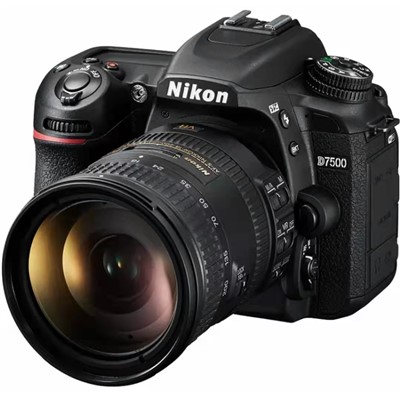 尼康（Nikon）D7500（18-200） 单反相机